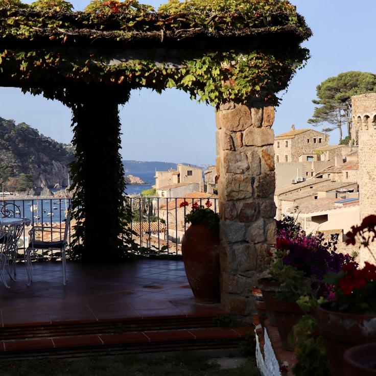 Family terraces and cafés for calm evenings in Delft